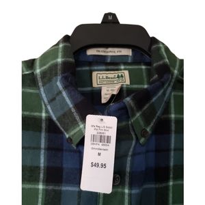Brand New Men's L.L. Bean Green plaid long sleeve flannel shirt